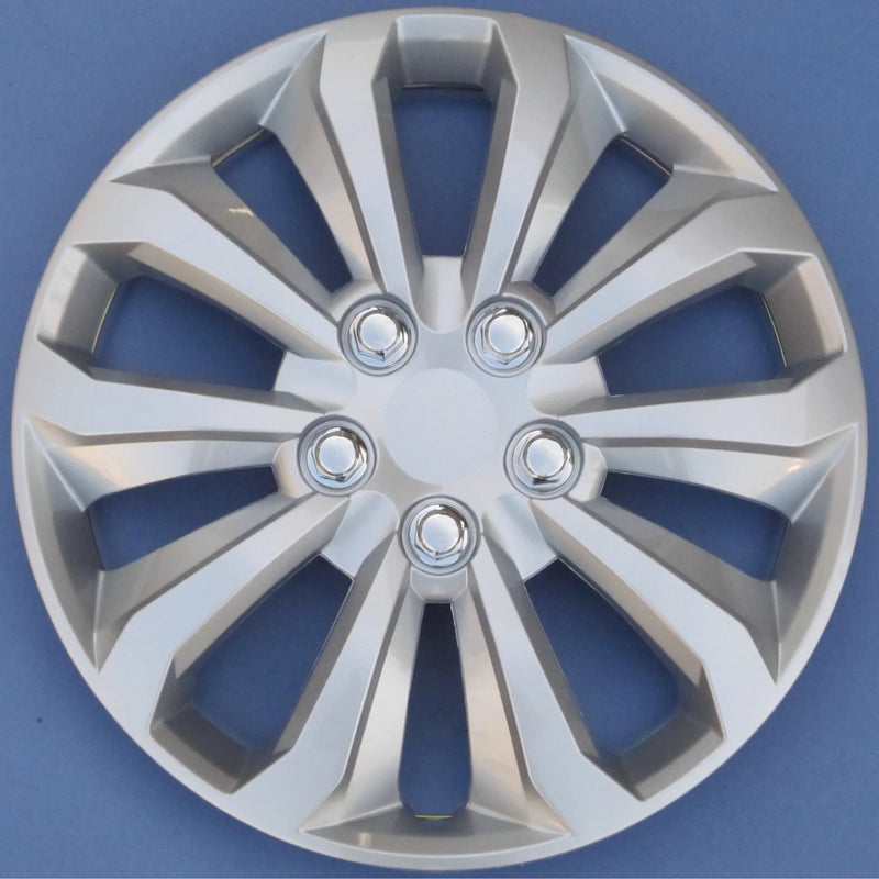 14-inch Wheel Cover in Silver Finish