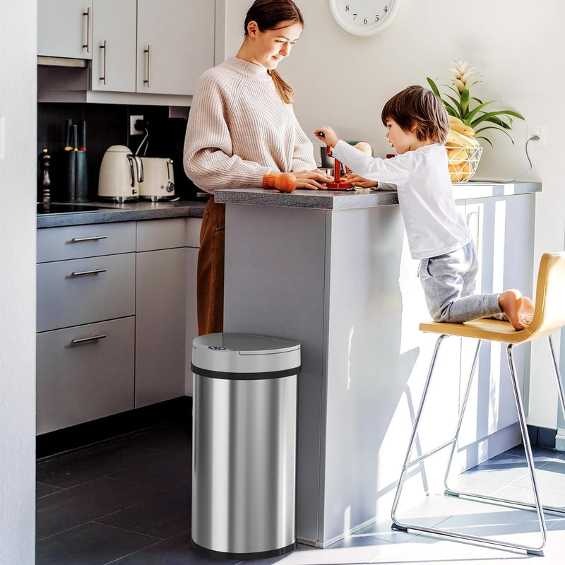 13 Gal Odor Control Trash Can